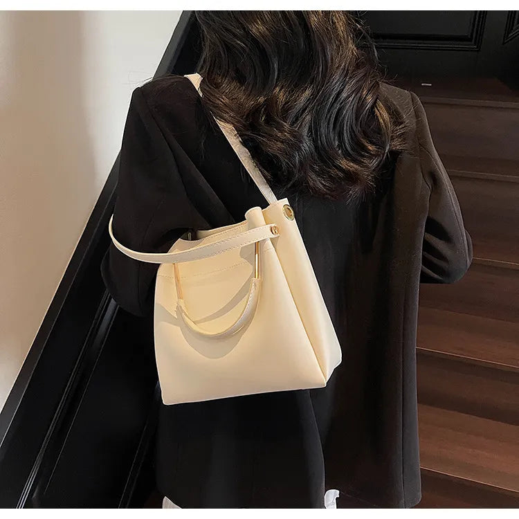 Chic Versatile Women's Crossbody Bags