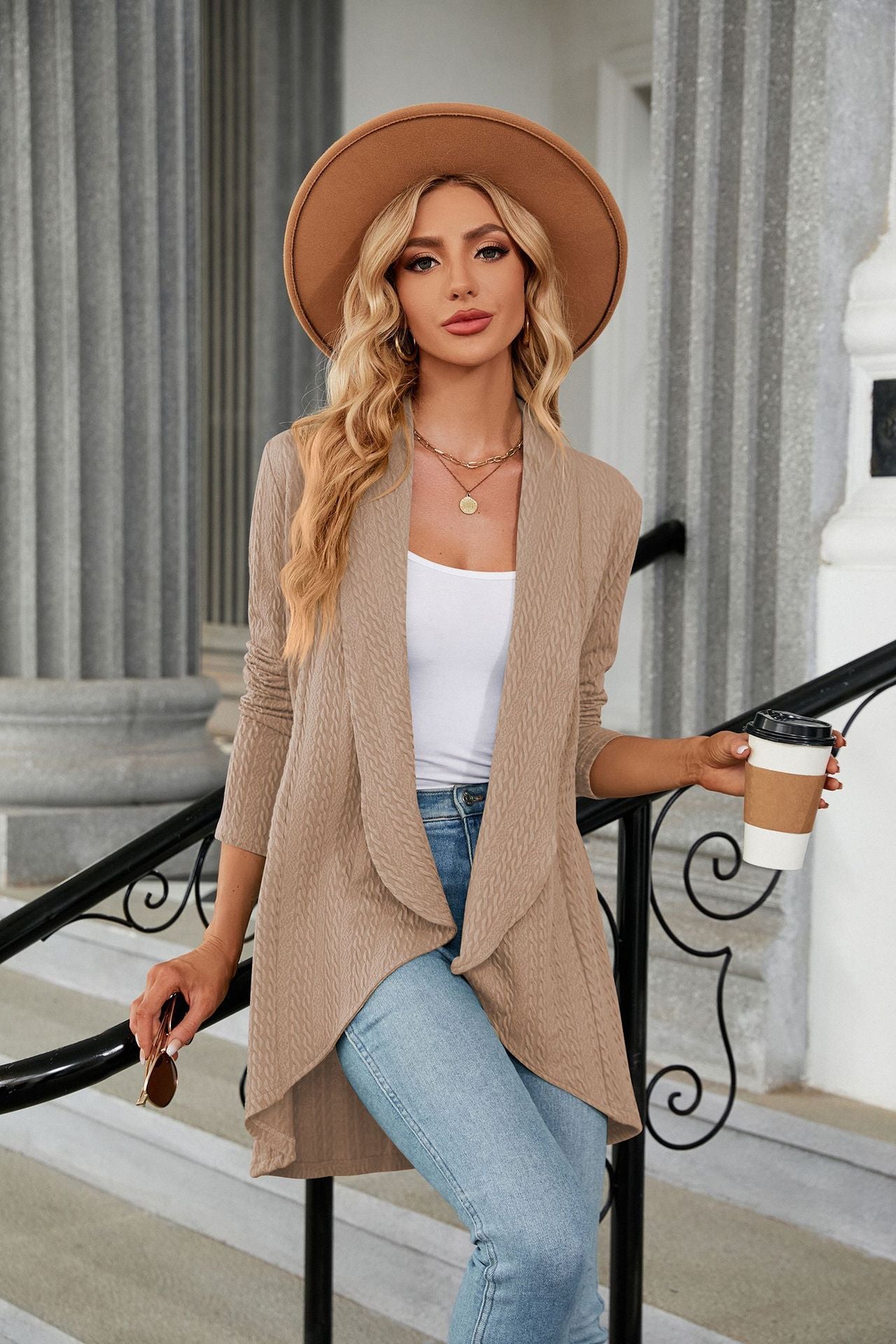 Elegant Women's Thin Jacket - Spring & Autumn Must-Have