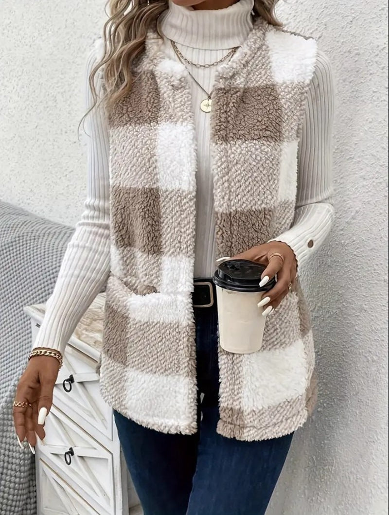 Chic Plaid Teddy Fleece Women's Vest - Cozy & Stylish