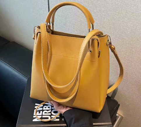 Chic Versatile Women's Crossbody Bags