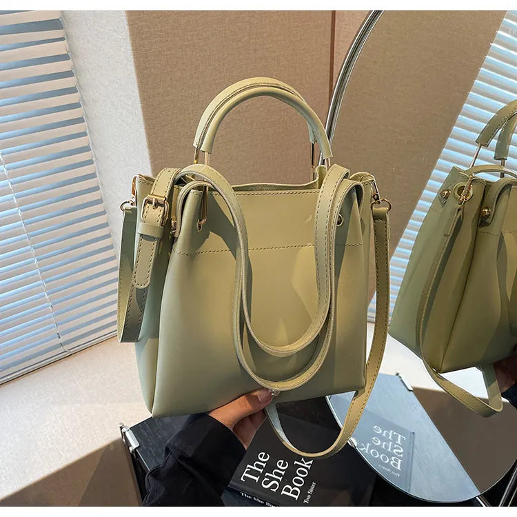 Chic Versatile Women's Crossbody Bags