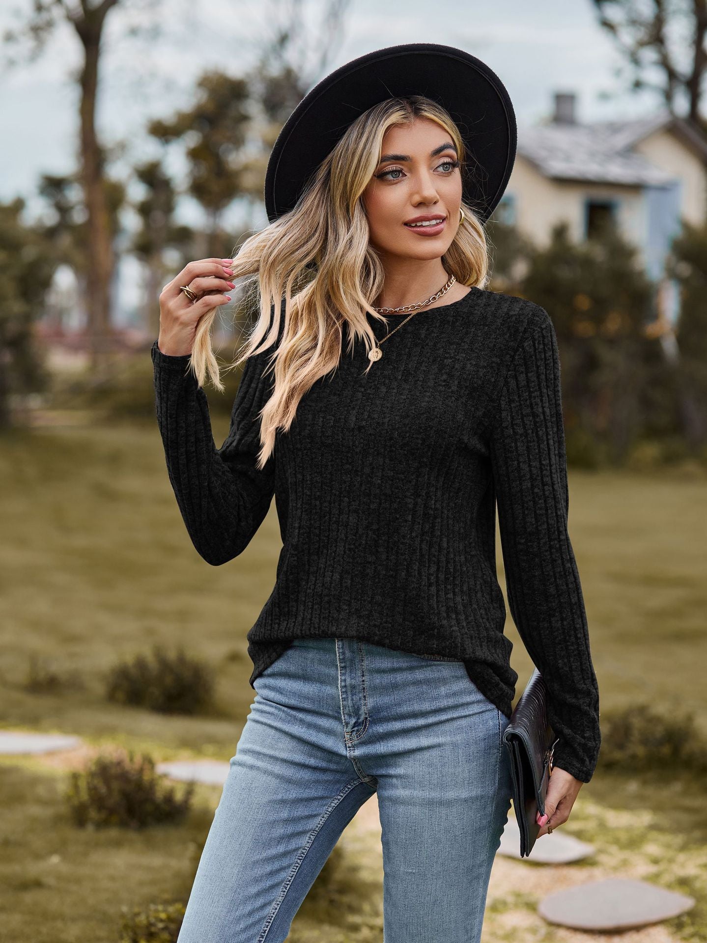 Elegant Knitted Women's Cardigan - Cozy & Stylish